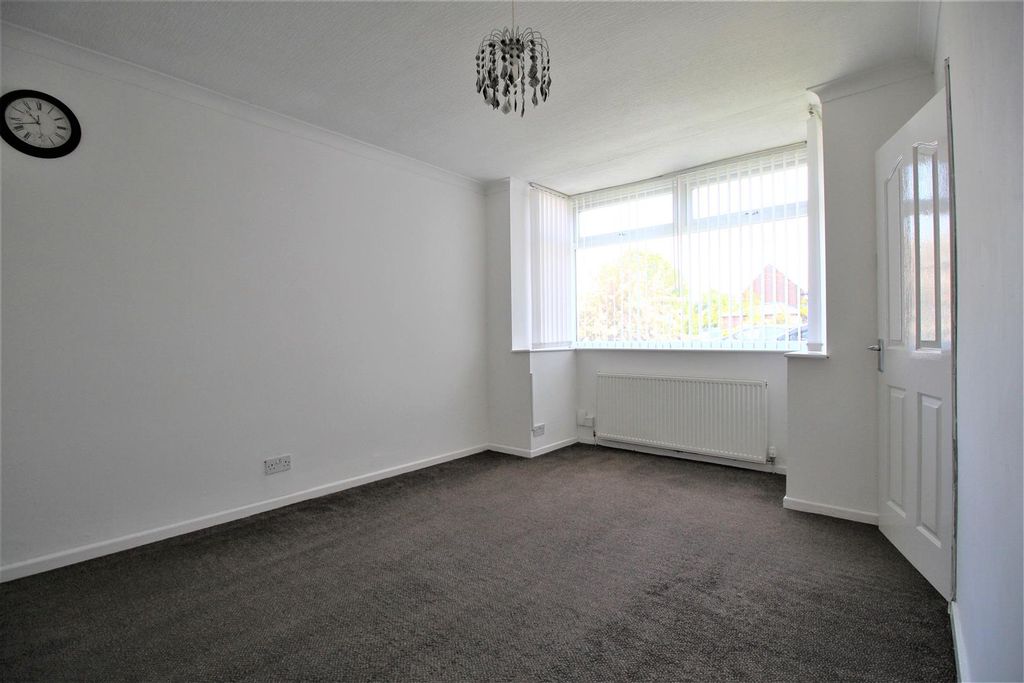 Property photo 2 of 9 Lounge..Jpg