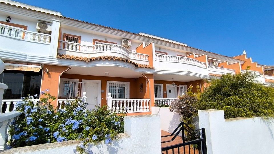 Property photo 1 of 35