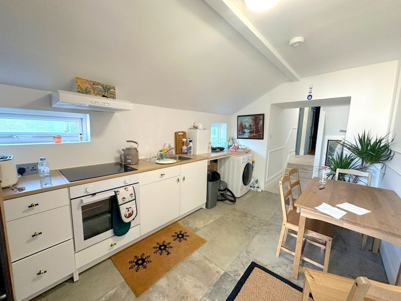 Property photo 3 of 3