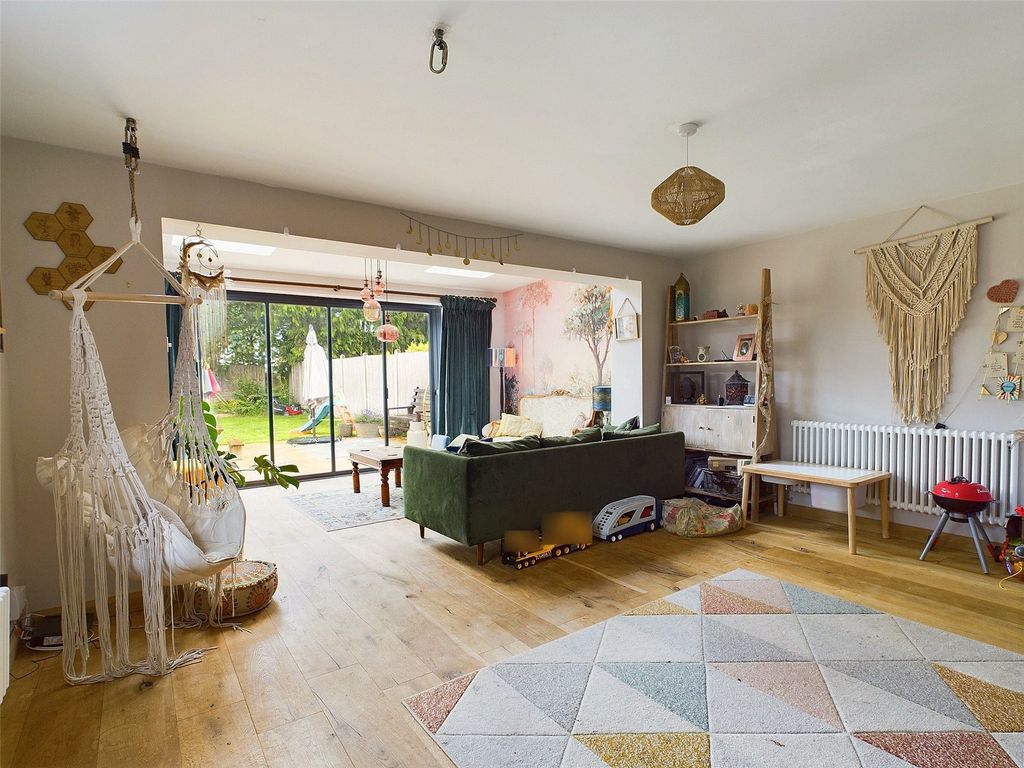 Property photo 2 of 15 Picture No. 02