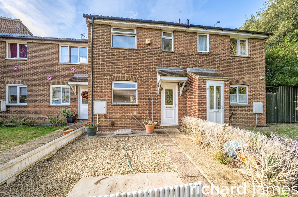 Property photo 1 of 12 Ad948ba1c642445F9F0708c6Ea62E3c8