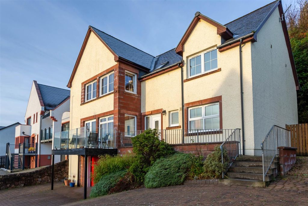 Property photo 1 of 52 Stonewater House