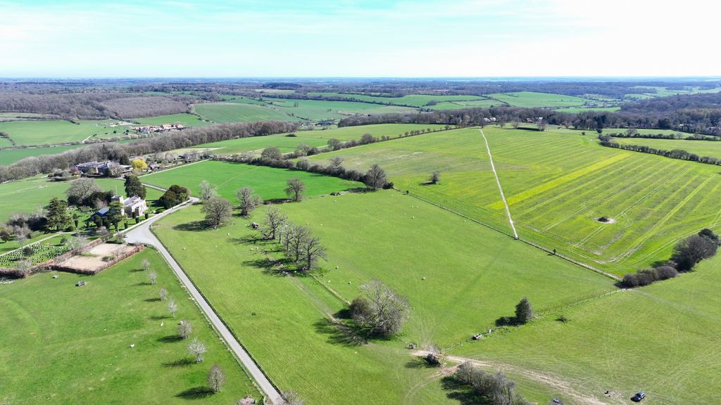 Property photo 2 of 5 Photo 1