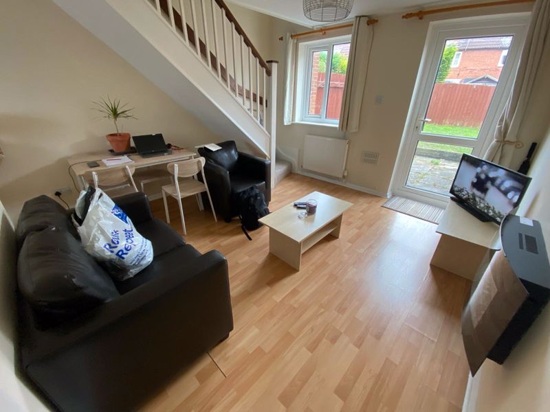 Property photo 3 of 9 Photo 11