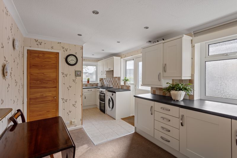 Property photo 2 of 12 Photo 11