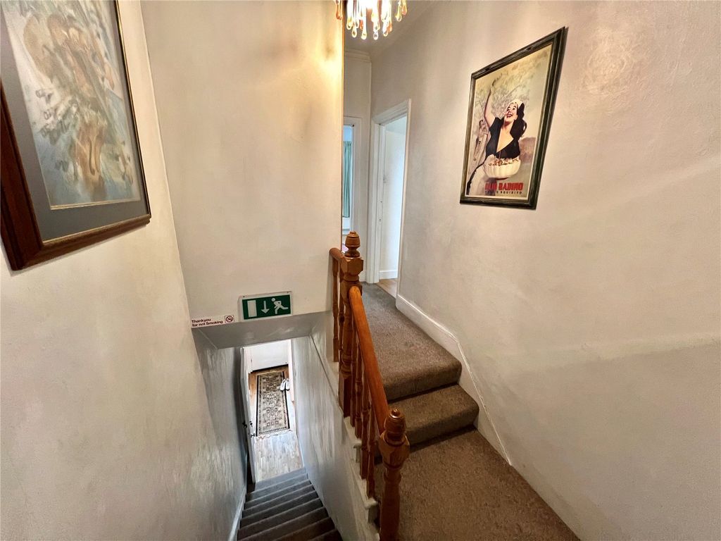 Property photo 2 of 12 Picture No. 02