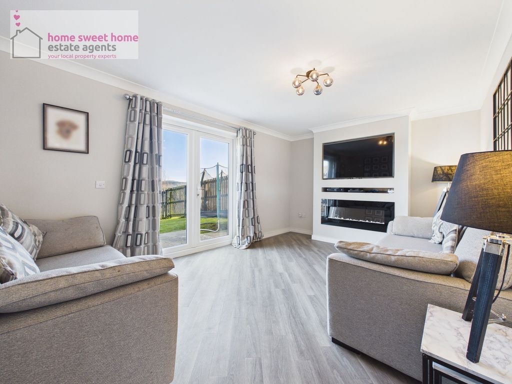 Property photo 3 of 46