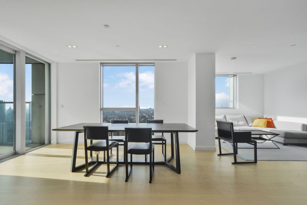 Property photo 1 of 27 Atlas Building