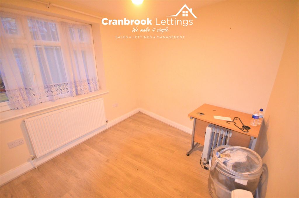 Property photo 3 of 9 5 Watermarked