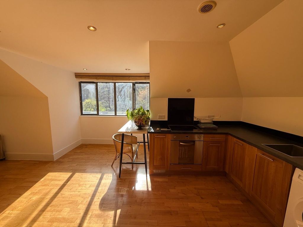 Property photo 3 of 17 Img_9529.Jpg