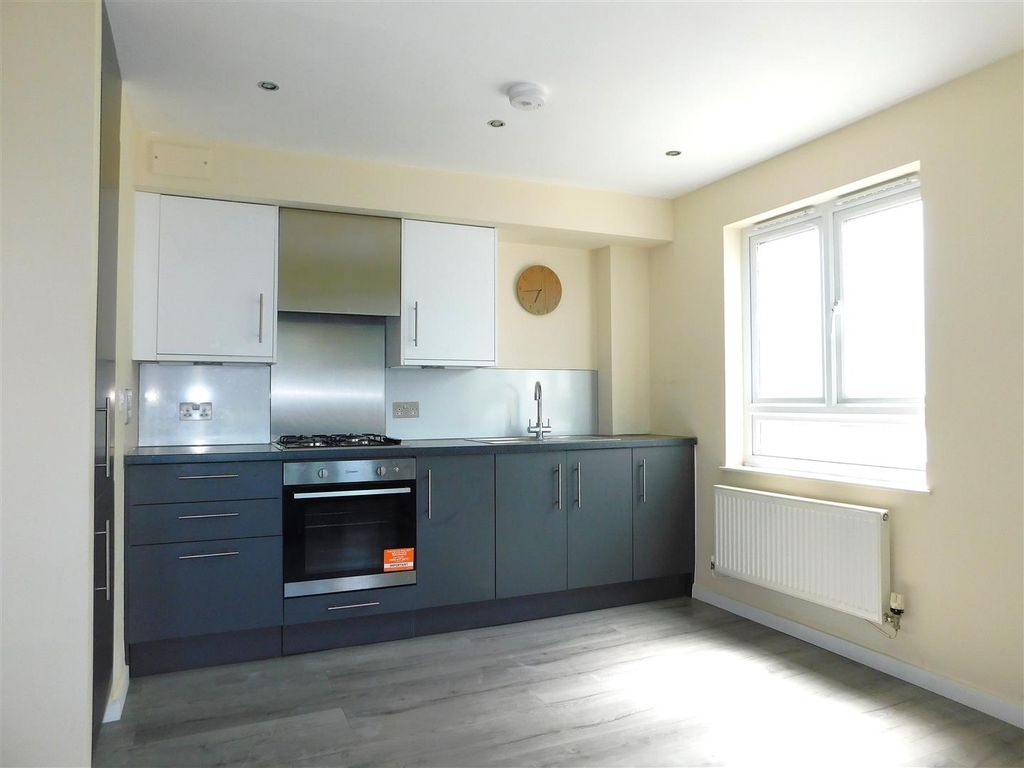 Property photo 3 of 9 Adscn8369.Jpg