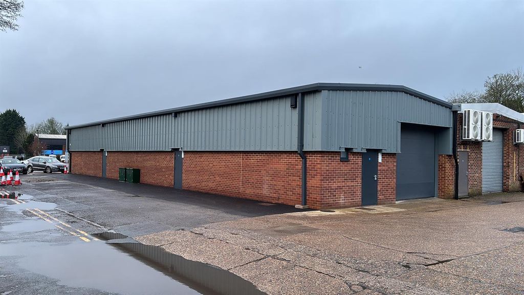 Property photo 1 of 4 Photo 3