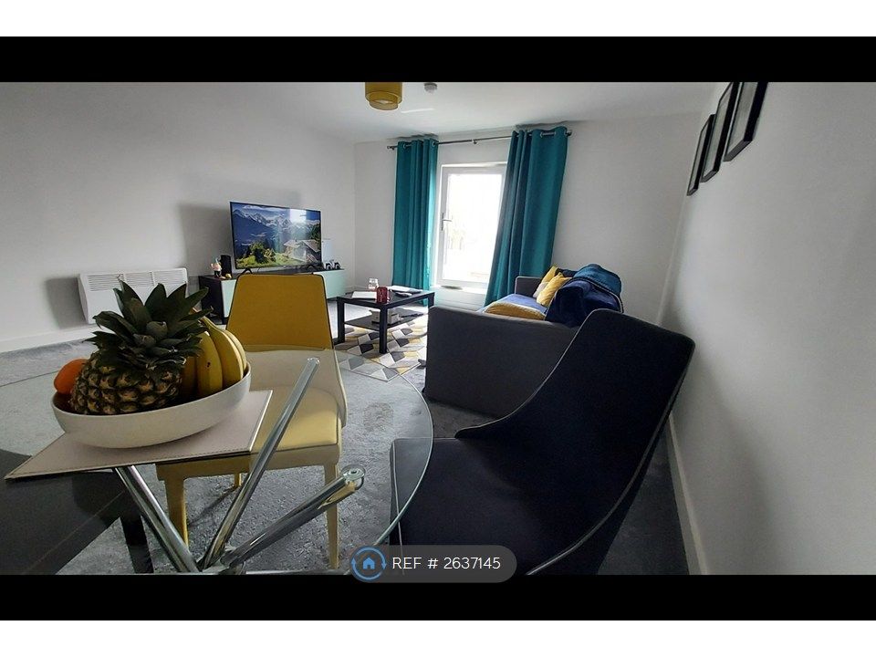 Property photo 3 of 12