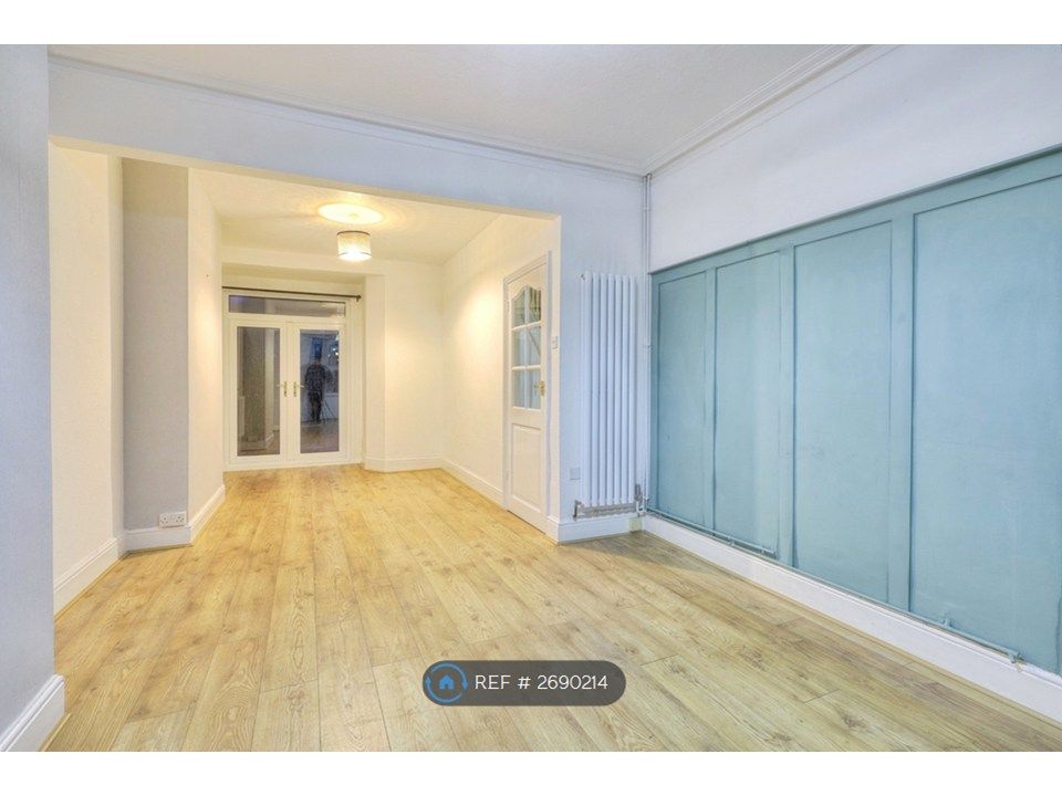 Property photo 2 of 17 Living