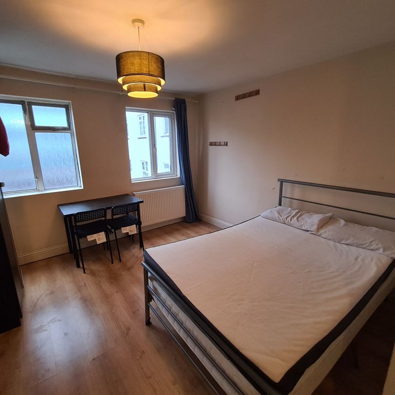 Property photo 2 of 5