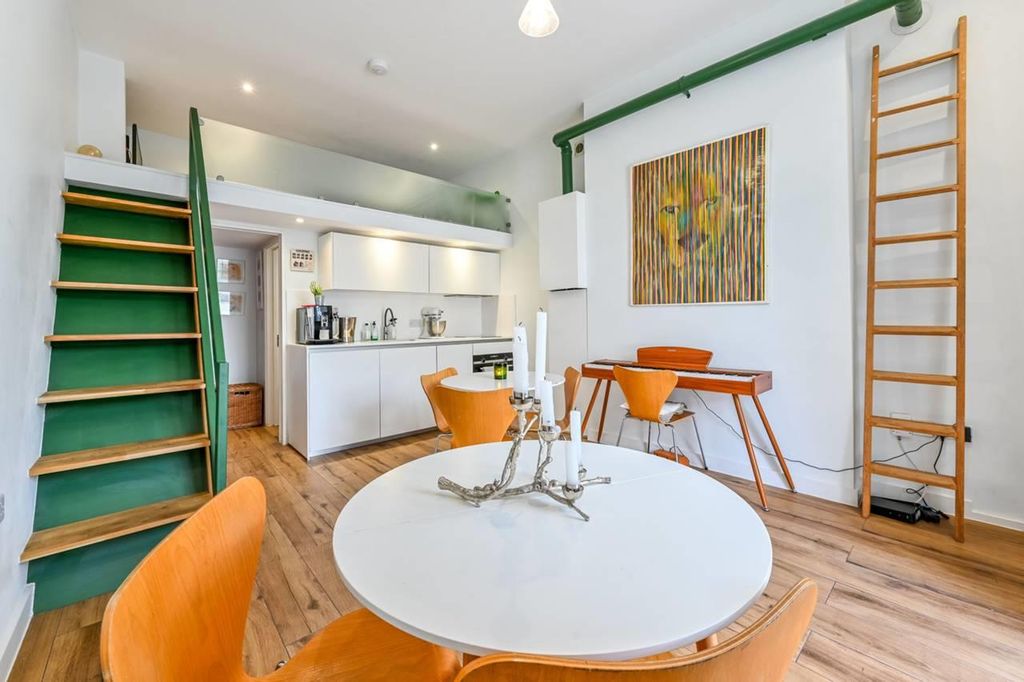 Property photo 3 of 11 Ea8.Jpg