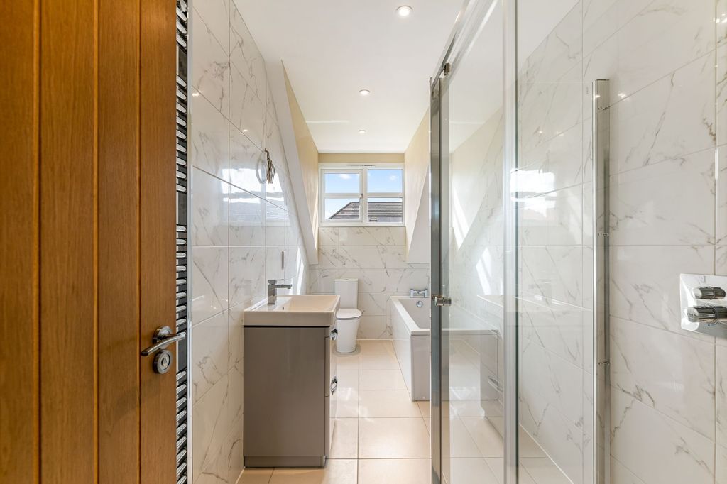 Additional image 24 of 5 bed detached bungalow for saleCleveland Avenue, North Hykeham LN6