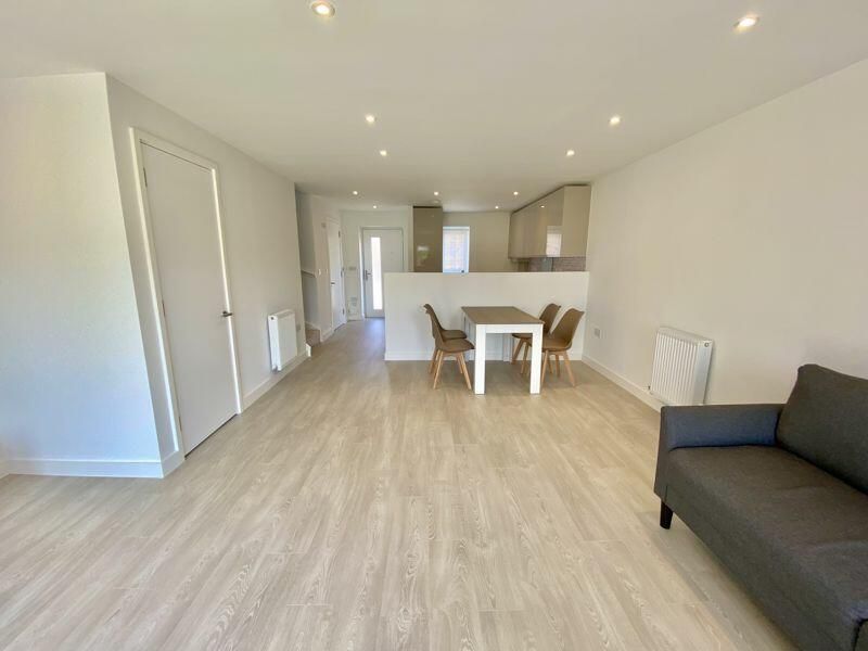 Property photo 3 of 13 97202_12390422_Img_03_0000.Jpeg