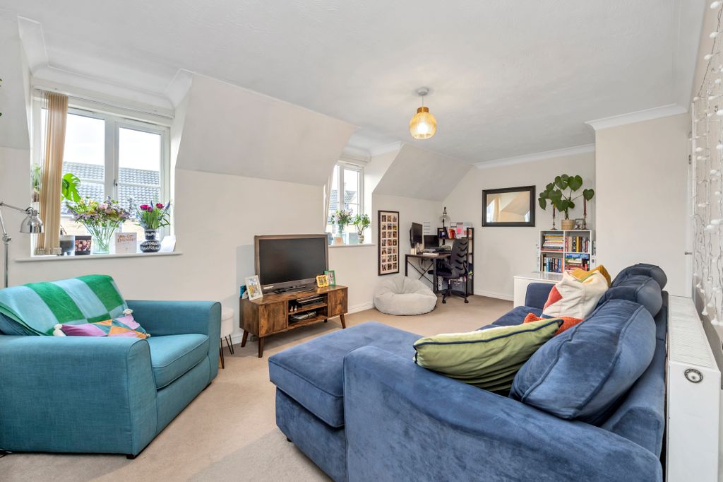 Property photo 3 of 10