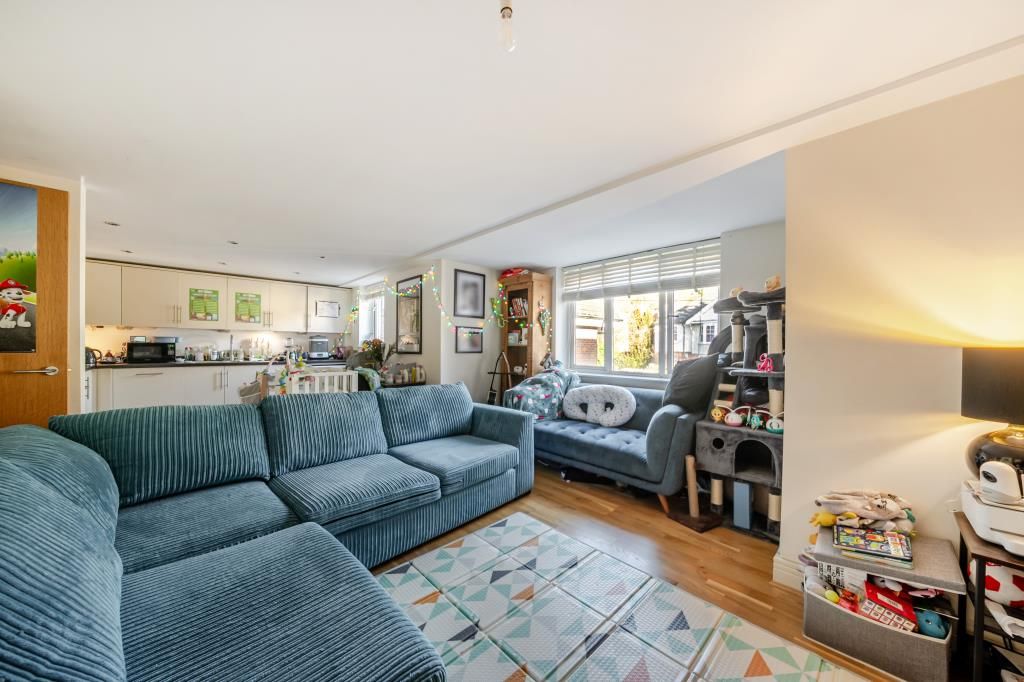 Property photo 2 of 8 Reception