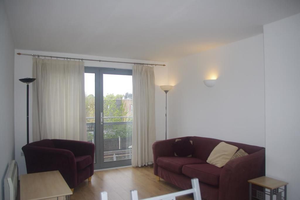 Property photo 2 of 12