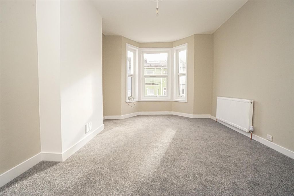 Property photo 2 of 18 Dsc06360_Alto.Jpg