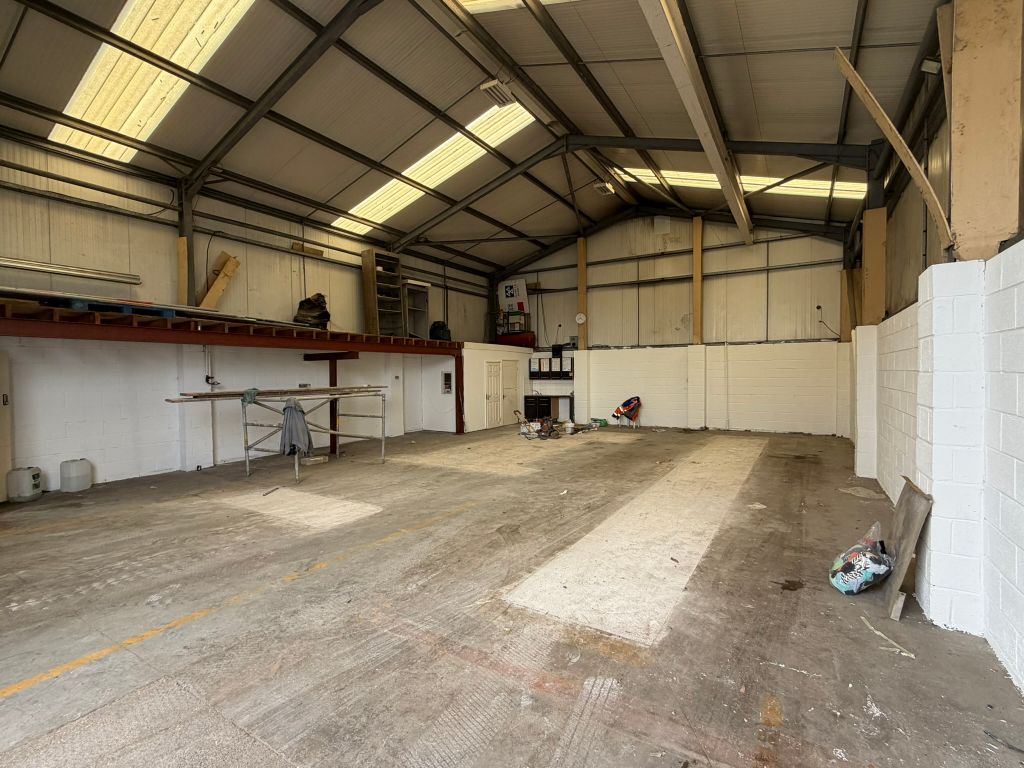 Property photo 3 of 4