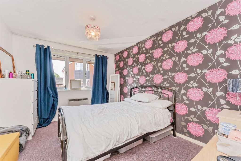 Additional image 7 of 2 bed flat for saleRussell Street, Kettering NN16