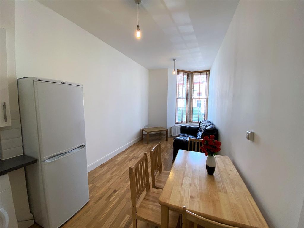 Property photo 2 of 6 Img_0887.Jpg