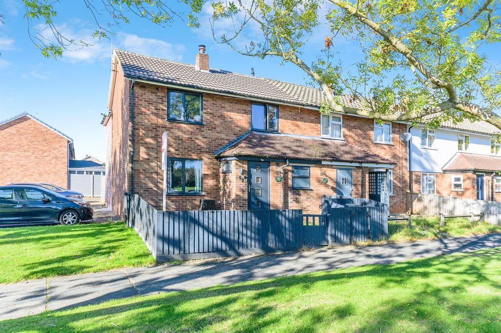 Property photo 1 of 4