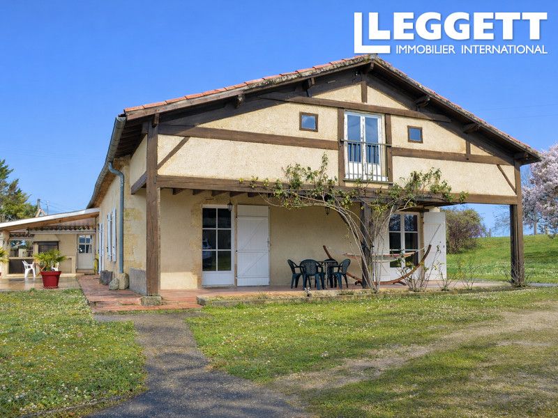 Property photo 2 of 10