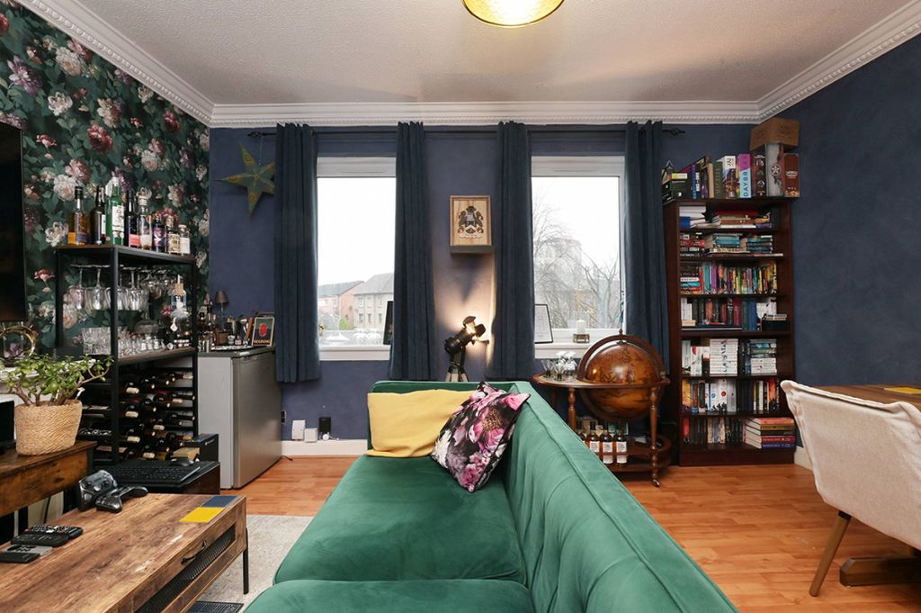 Property photo 3 of 21