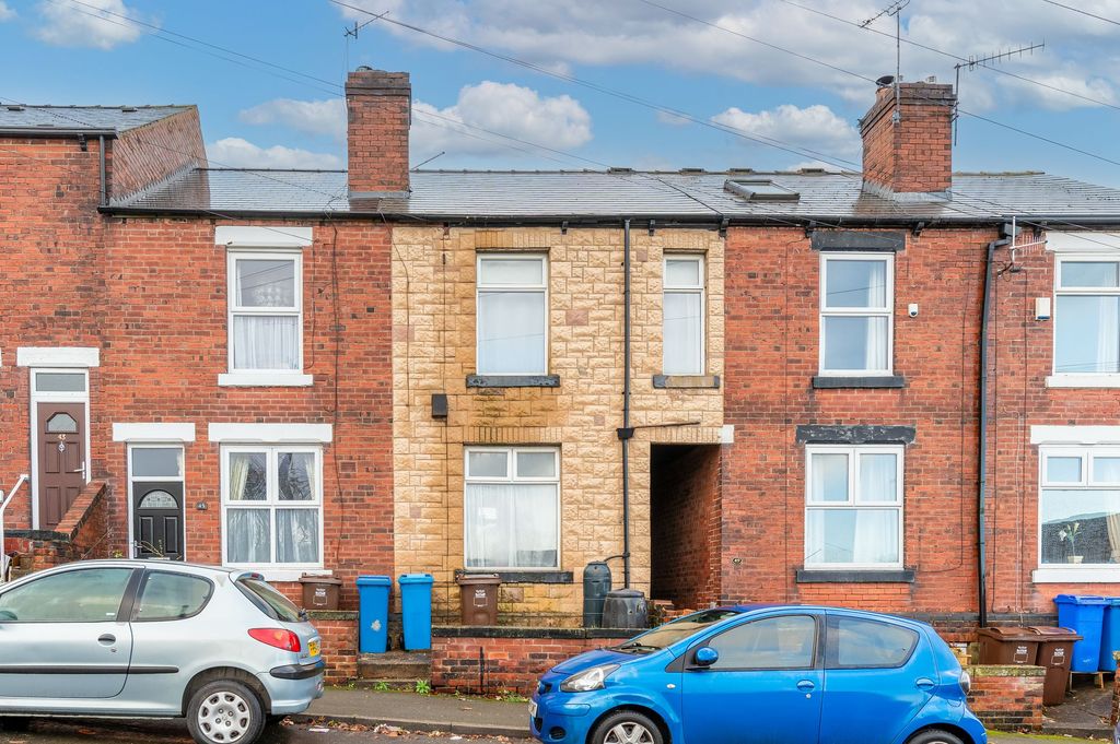 Property photo 1 of 16