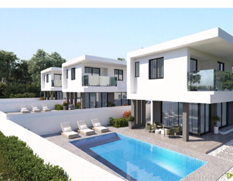 Property photo 3 of 8 Villa &amp; Pool -...