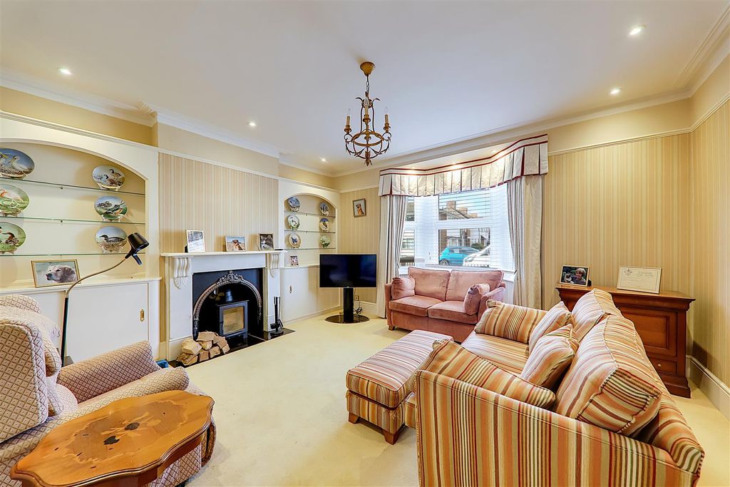 Property photo 2 of 18 Img_7262-Img_7264.Jpg