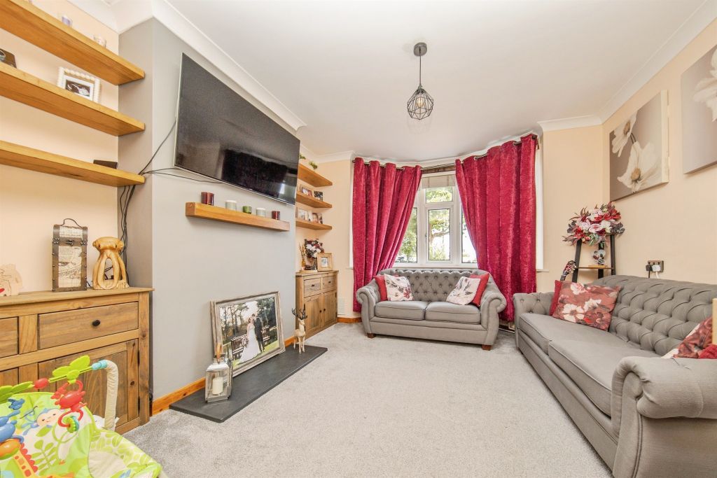 Property photo 2 of 19
