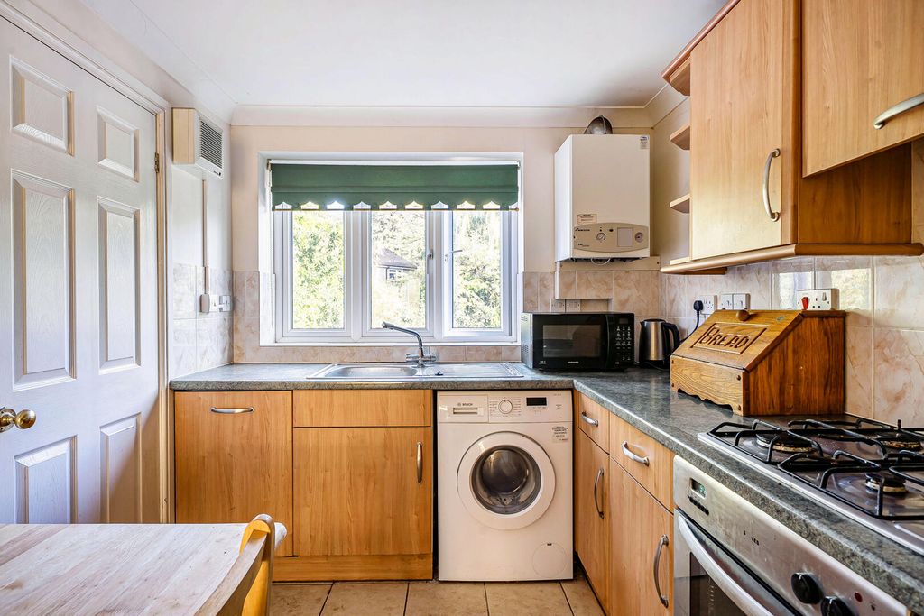 Property photo 2 of 22 Kitchen