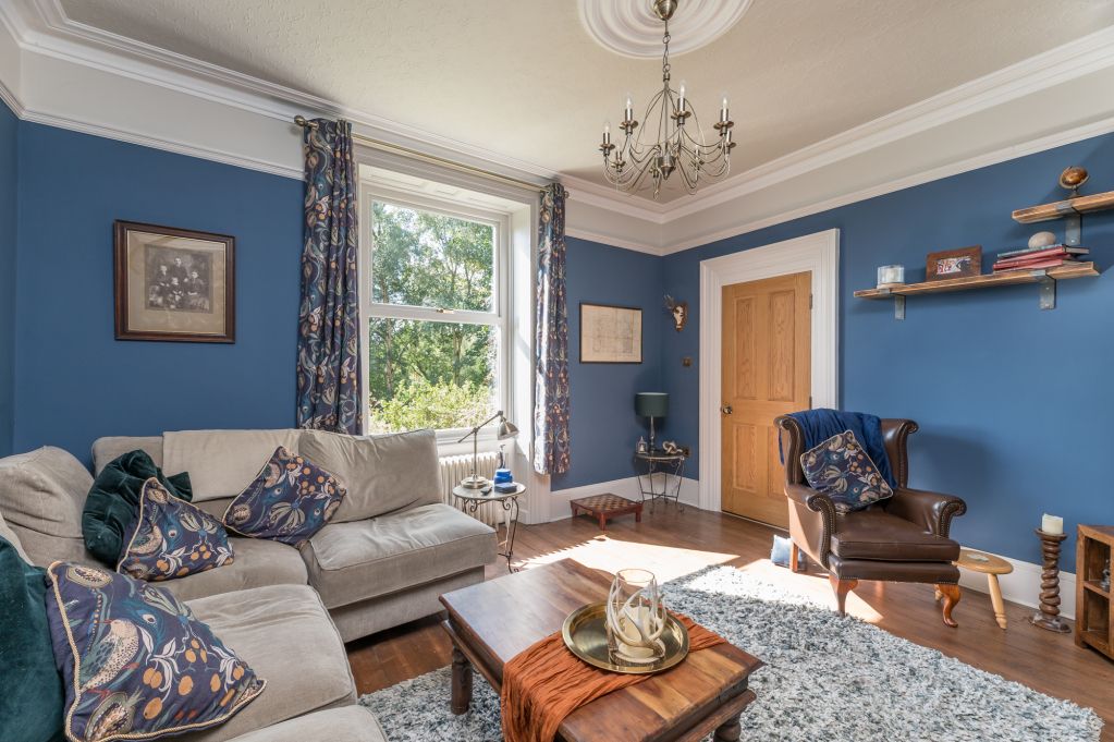 Property photo 3 of 59 Sitting Room