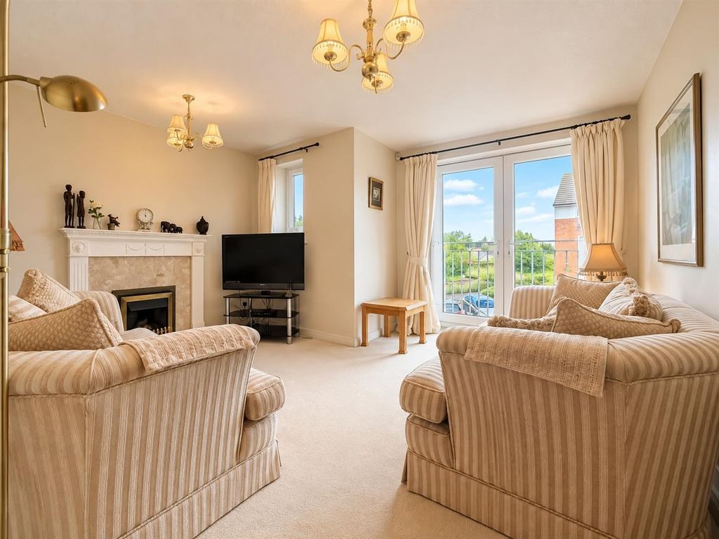 Property photo 2 of 17 6