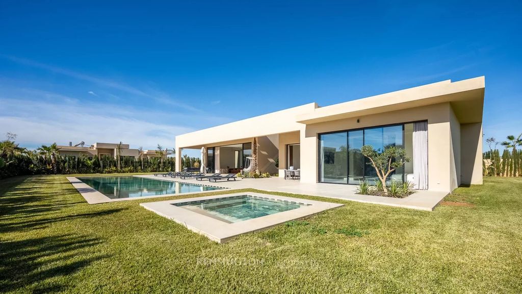 Property photo 2 of 30