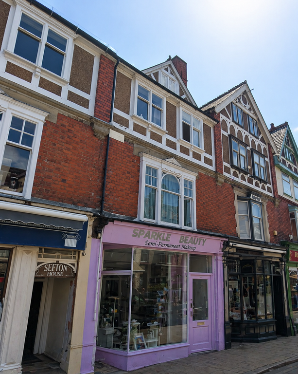 Property photo 1 of 13