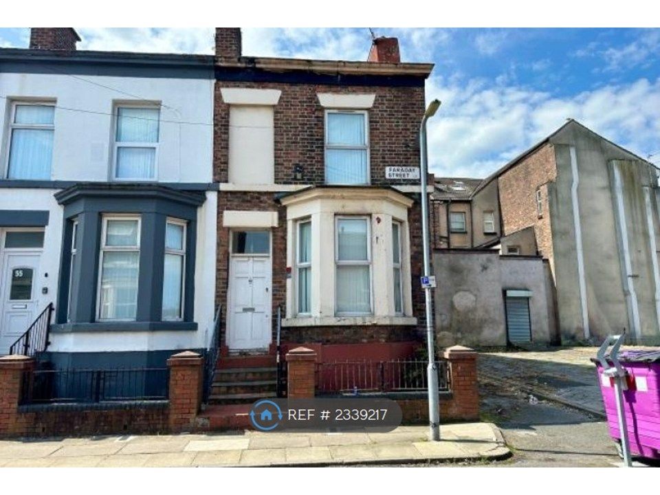 Property photo 2 of 10