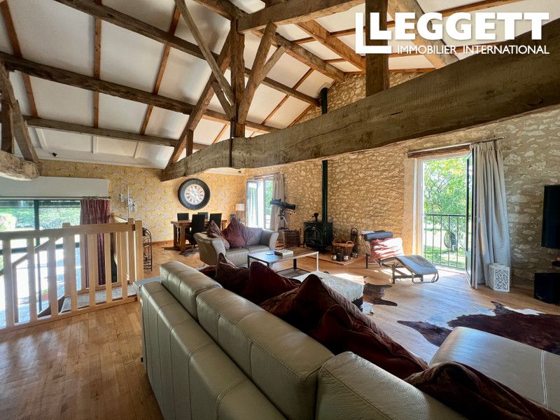 Property photo 3 of 10
