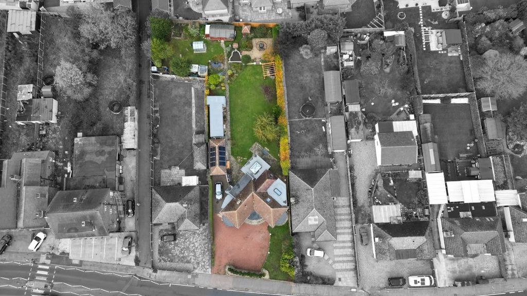 Property photo 1 of 40 Untitled Design - 2025-11-04T163606.084.Jpg