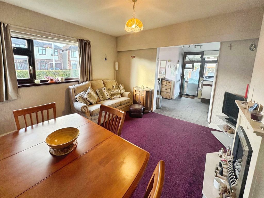 Property photo 3 of 19 Picture No. 03