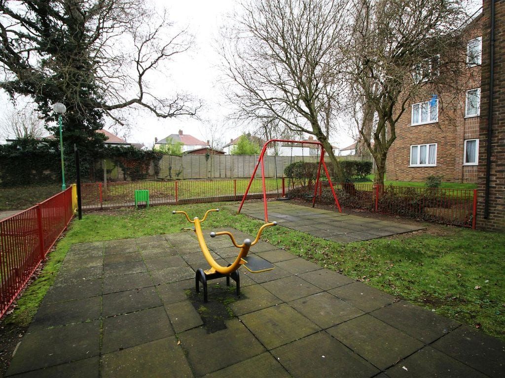 Property photo 3 of 7