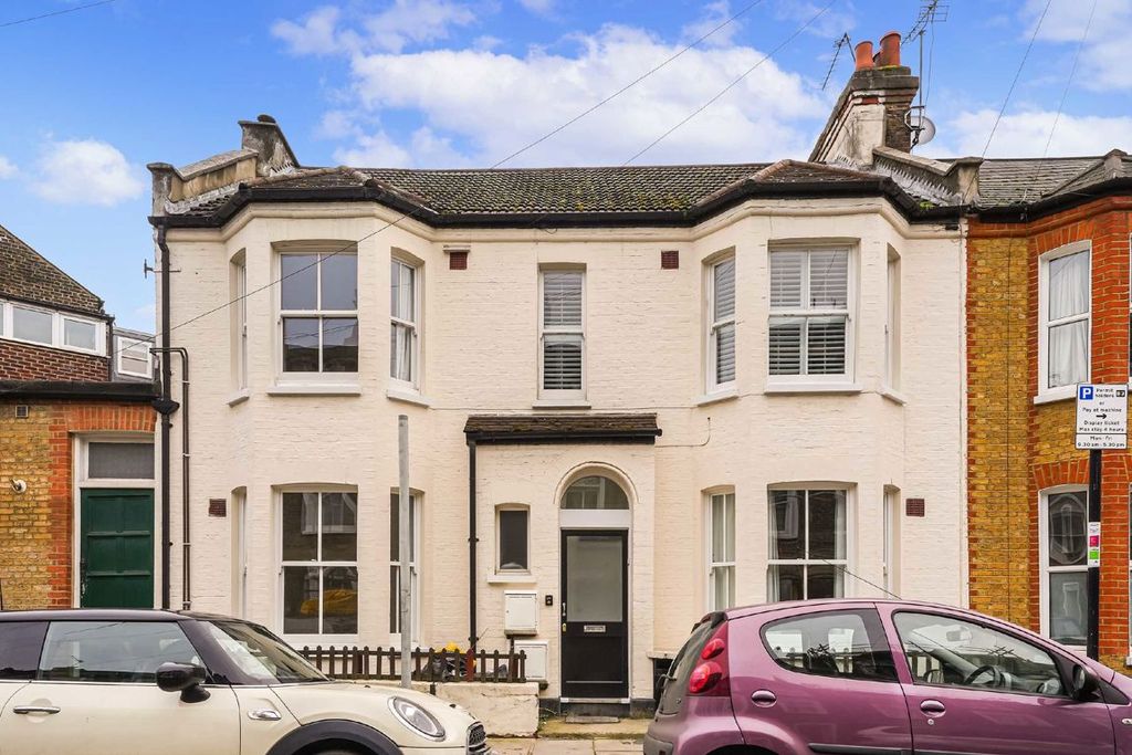 Property photo 1 of 6