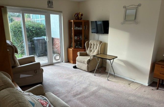 Property photo 3 of 14