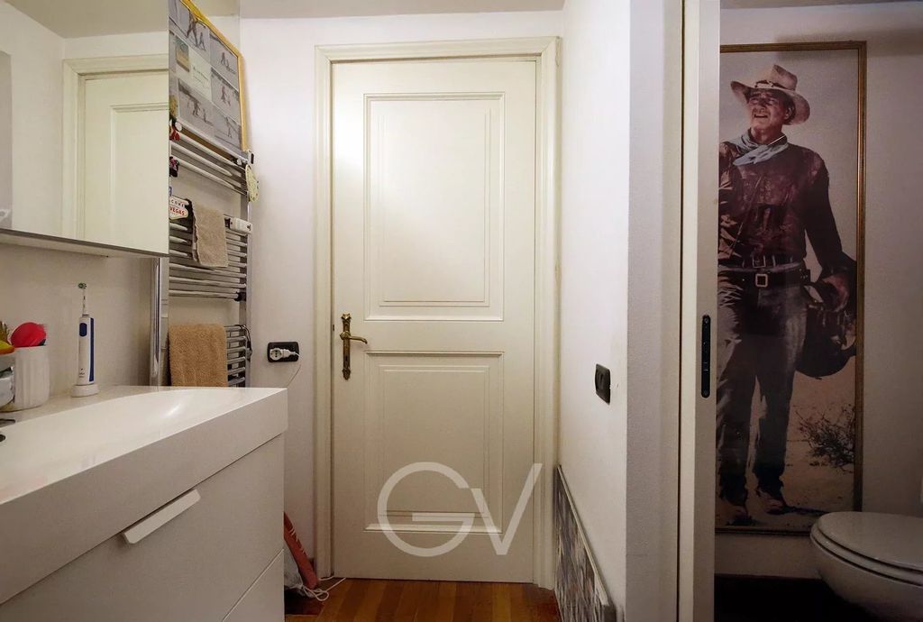Property photo 2 of 12 <Alttext/>