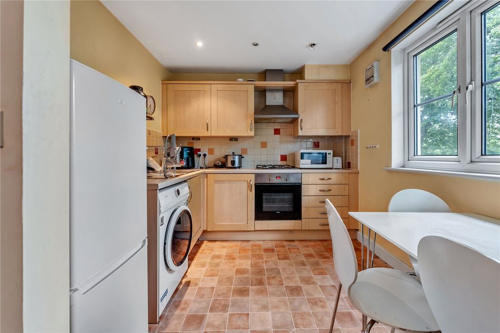 Property photo 1 of 11 Picture No. 06